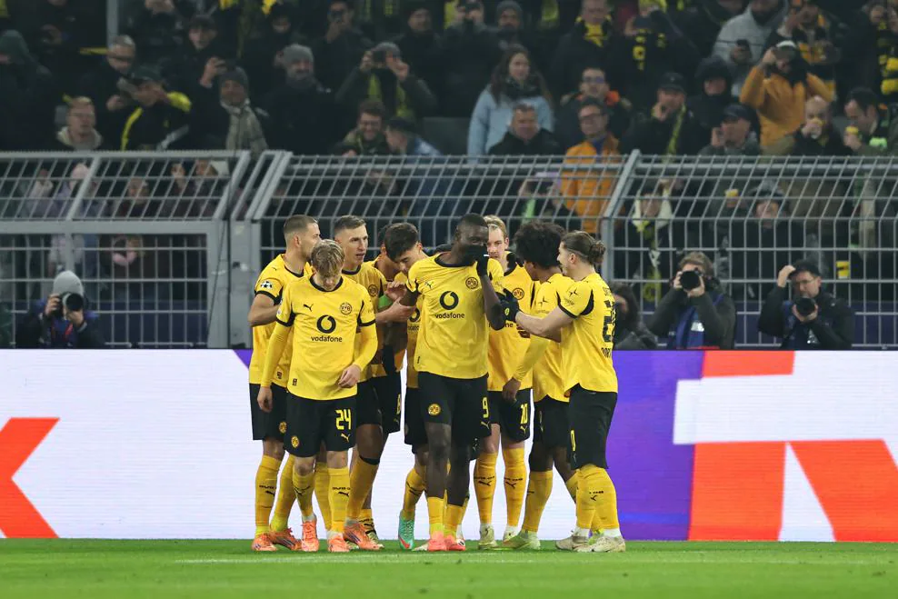borussia_dortmund_v_villarreal_cf_-_uefa_champions_league_2025_26_league_phase_md5