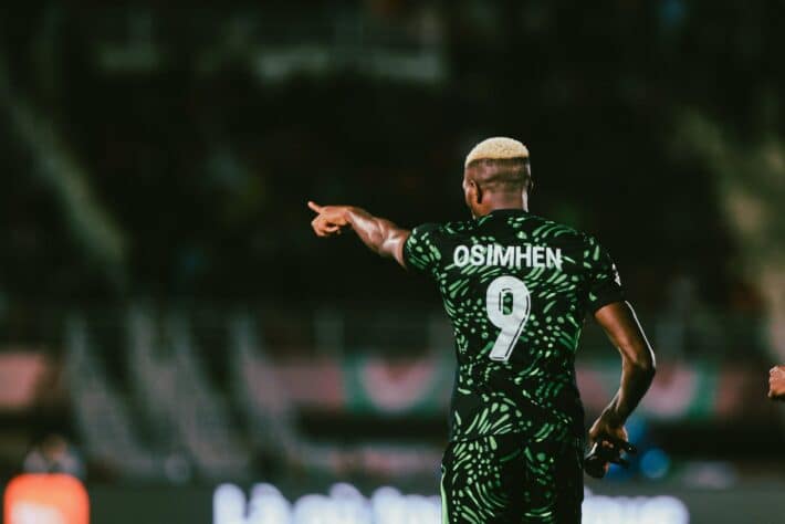 CAN-2025-Le-Nigeria-etourdit-la-Tunisie-au-bout-dun-duel-passionnant-et-file-en-8es-Video-710x474